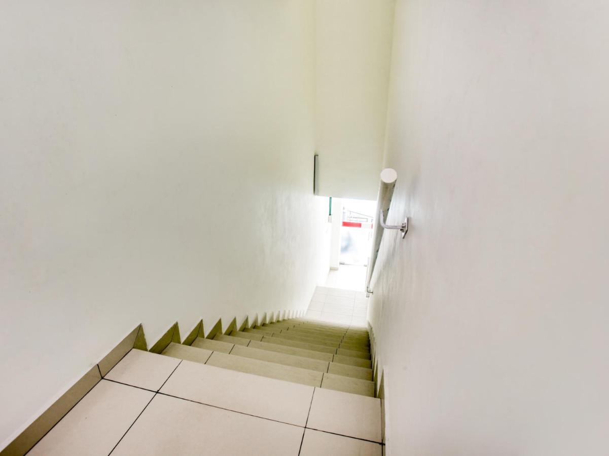 Oyo 89677 Sunflower Hotel Seremban Exteriér fotografie